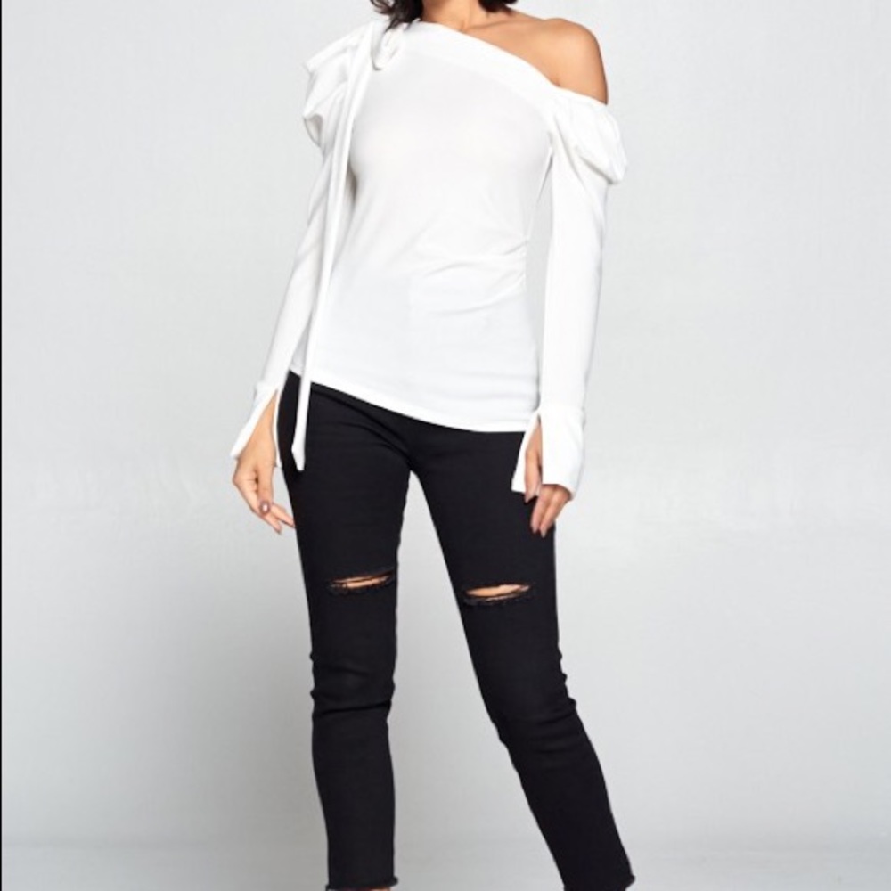 A La Mode Asymmetrical Top - Picture 3 of 3